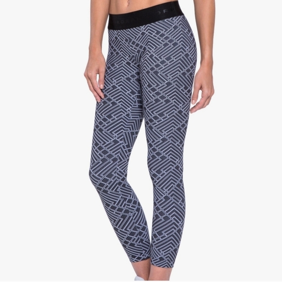 Koral Revolve Brand Vertex Knockout Cropped Leggings Size S - Picture 1 of 4